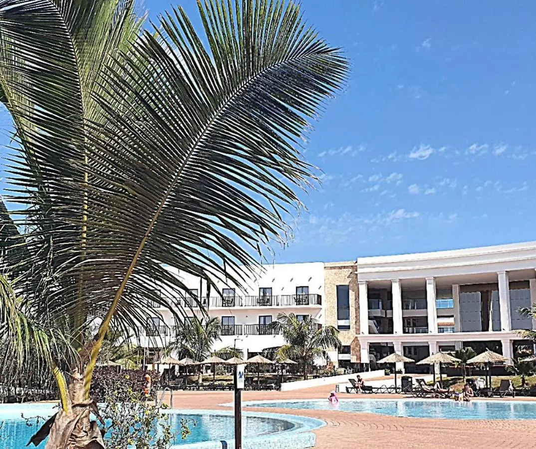 2 Bedrooms 2 Bathrooms Pool View Apartment Santa Maria